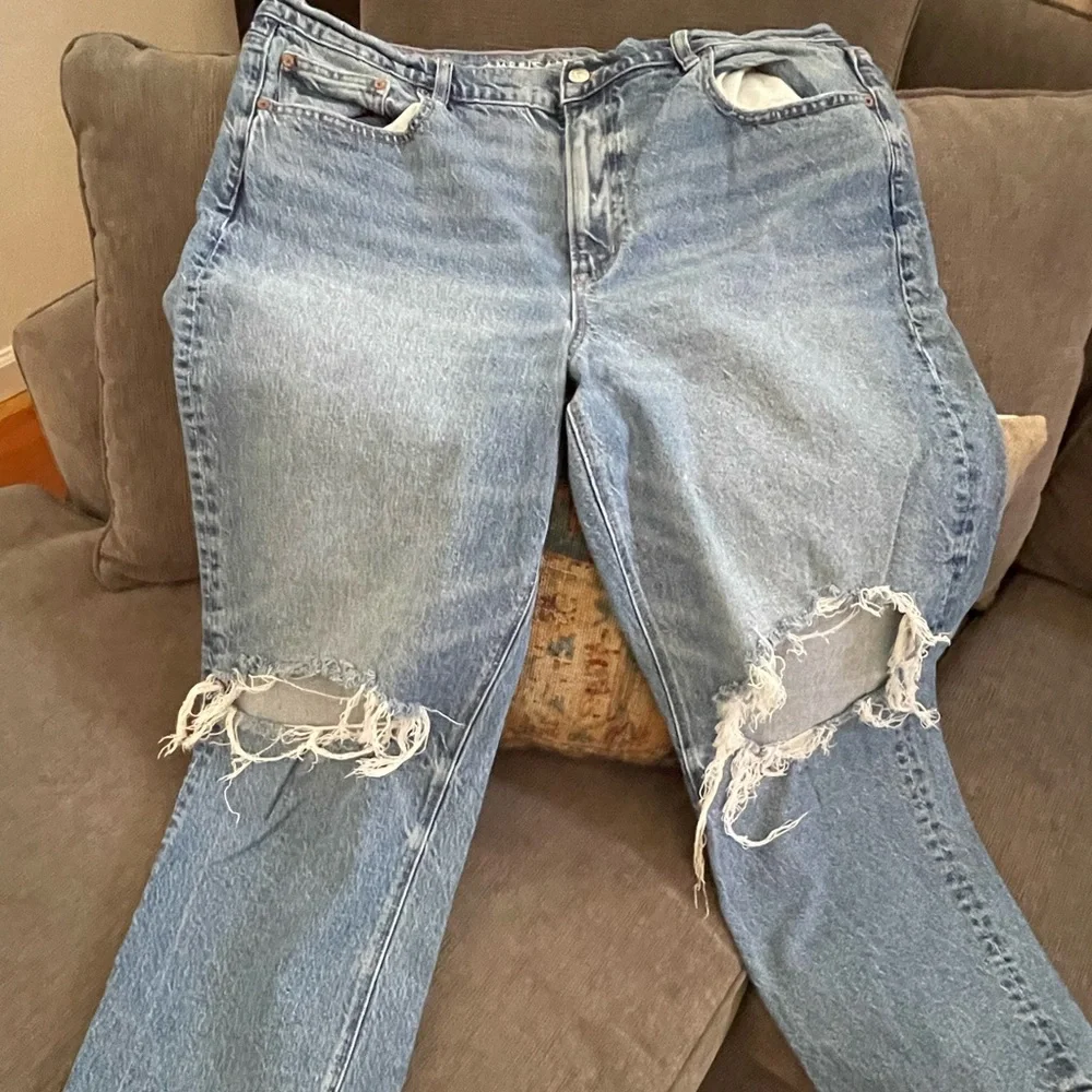 American Eagle Distressed super High-Rise Women's ankle straight Jeans 18 - Picture 3 of 9